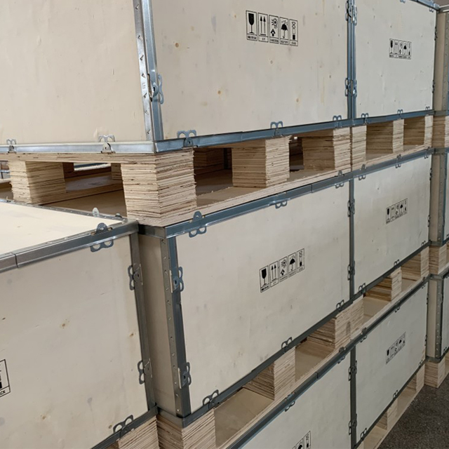 木箱包裝,上海木箱,木包裝箱,上海鋼邊箱,上海出口包裝箱,上海圍板箱